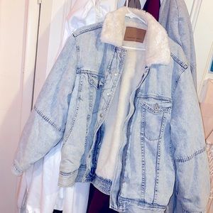 American eagle furry jean jaclet